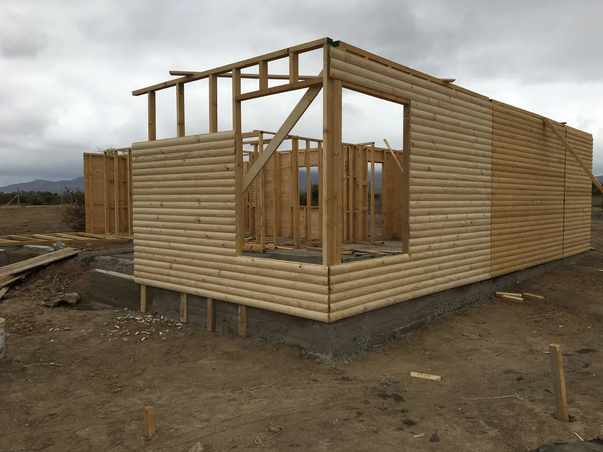 Estructura de madera de la Casa V-26 en obra gruesa